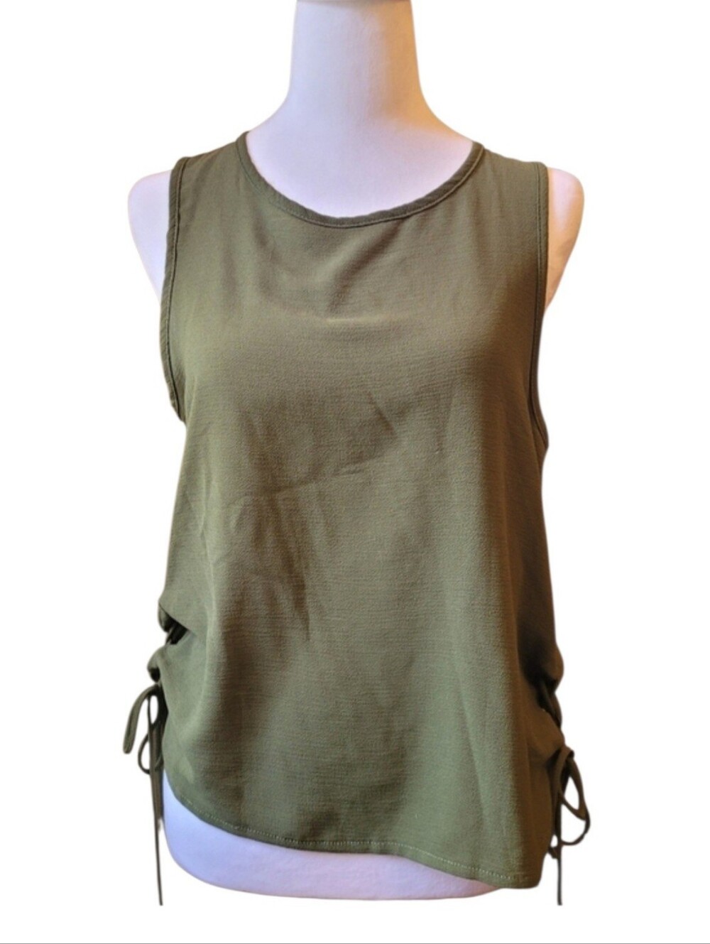 🥳4/$25!🥳 Kismet Olive Green Sleeveless Tank Top